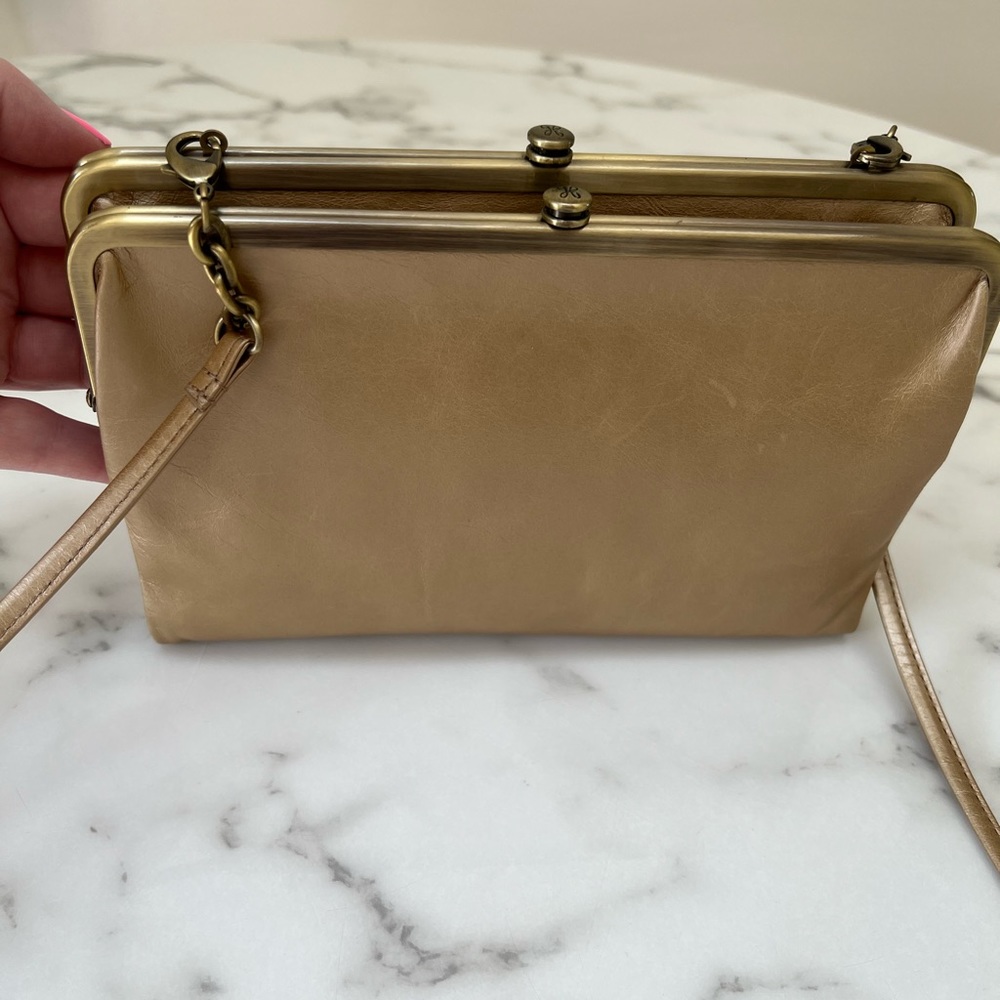 HOBO crossbody brushed gold